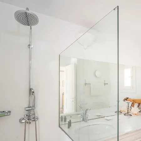 Bluerock By Mykonos Mood *